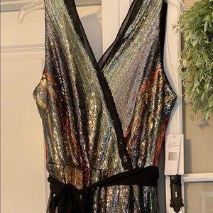 NWT Gorgeous Julia Jordan Dress Sequin Size 12